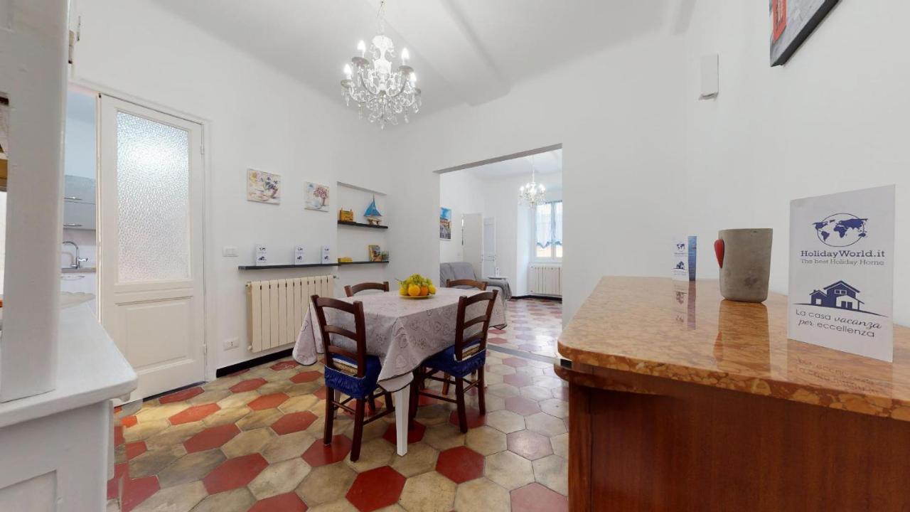 Apartment House Silvia By World Genua
